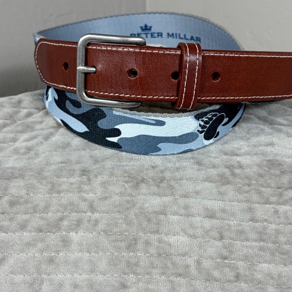 Peter Millar Mens 40 Blue Camo Bear Paw Webbed Leather Belt Made in USA